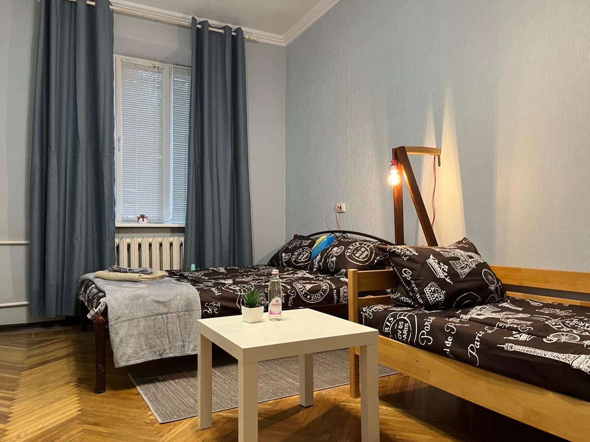 Ararat-Klovskaya Hostel-Apartments Kiev エクステリア 写真