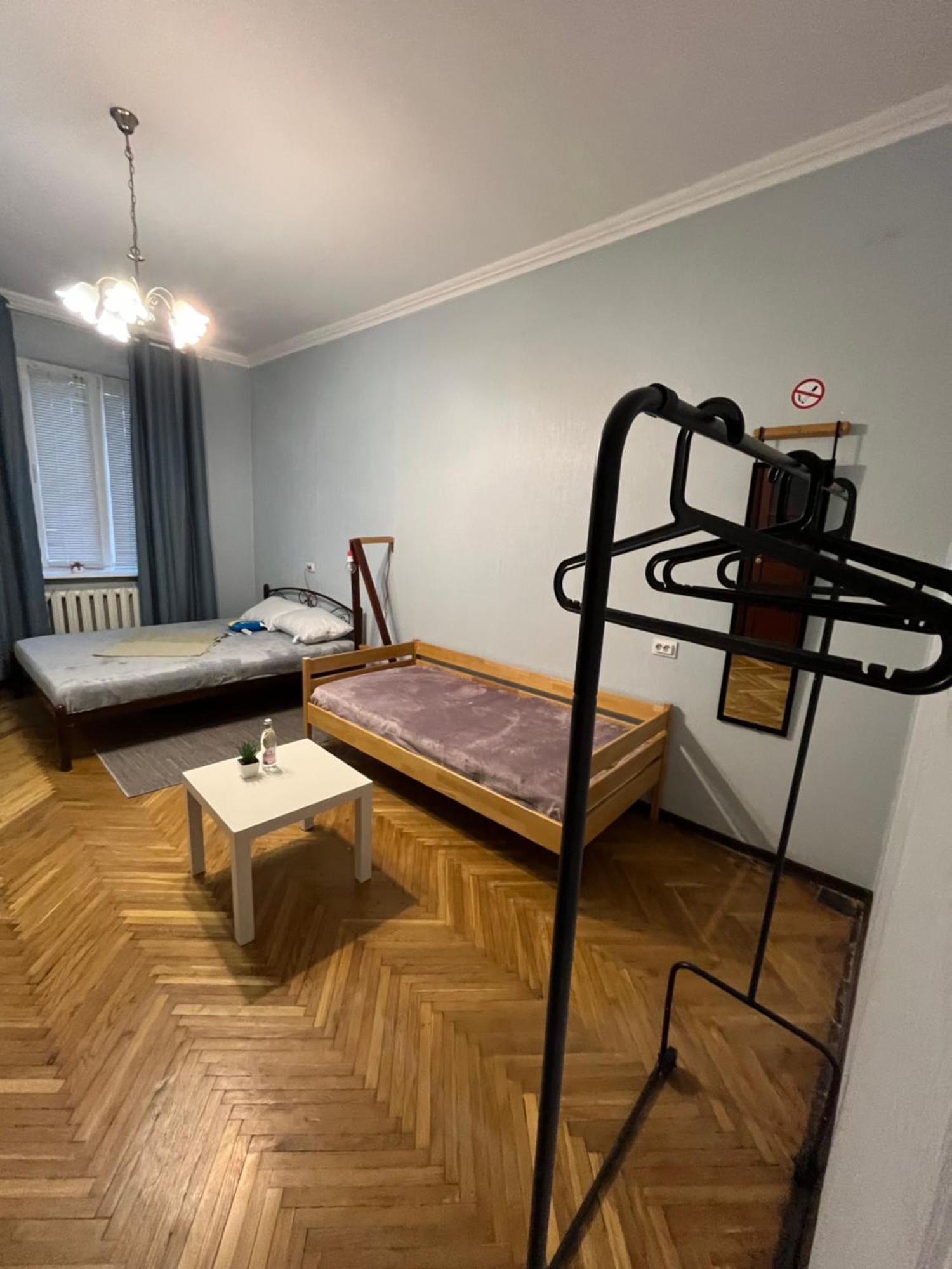 Ararat-Klovskaya Hostel-Apartments Kiev エクステリア 写真