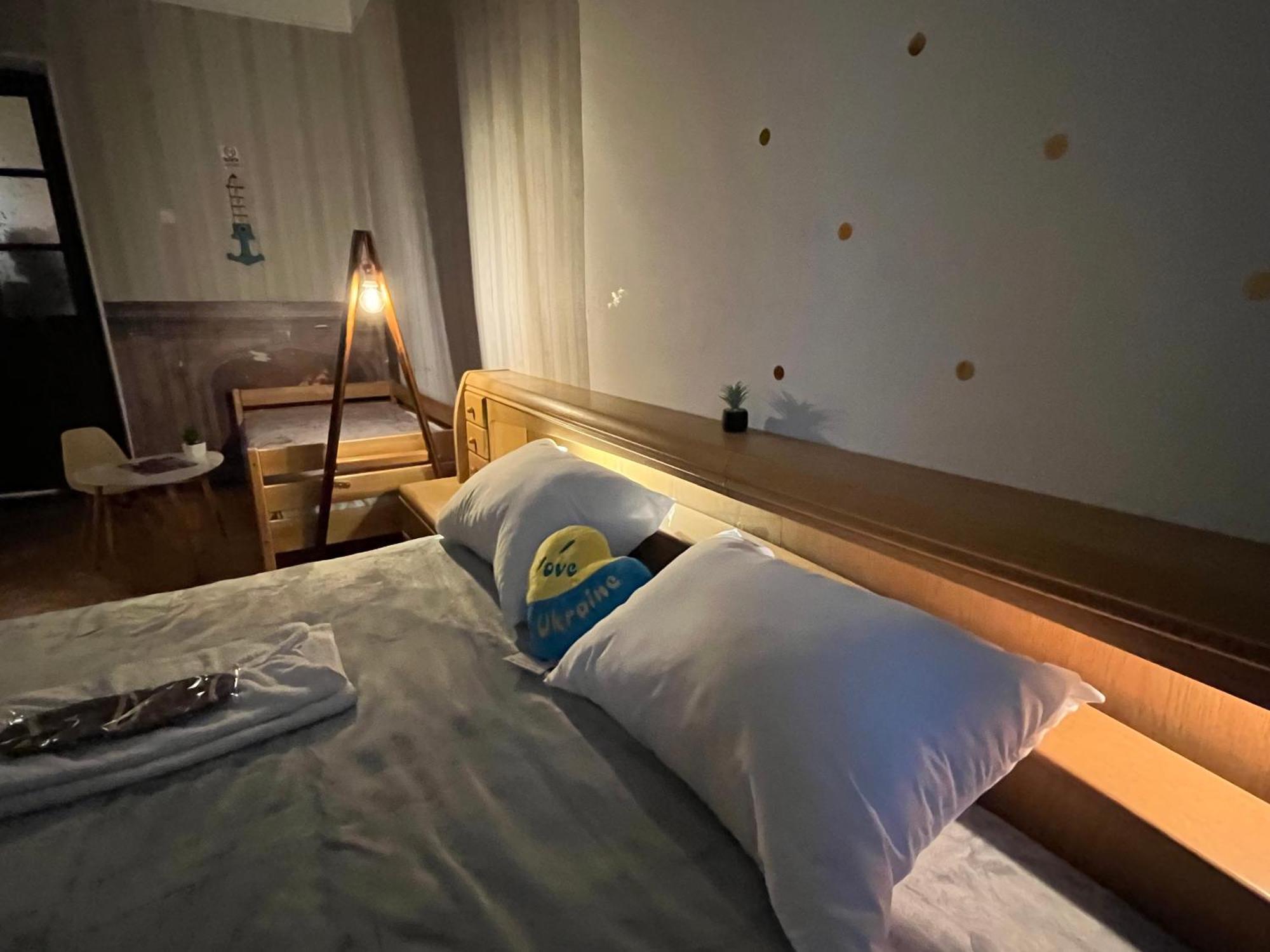 Ararat-Klovskaya Hostel-Apartments Kiev エクステリア 写真