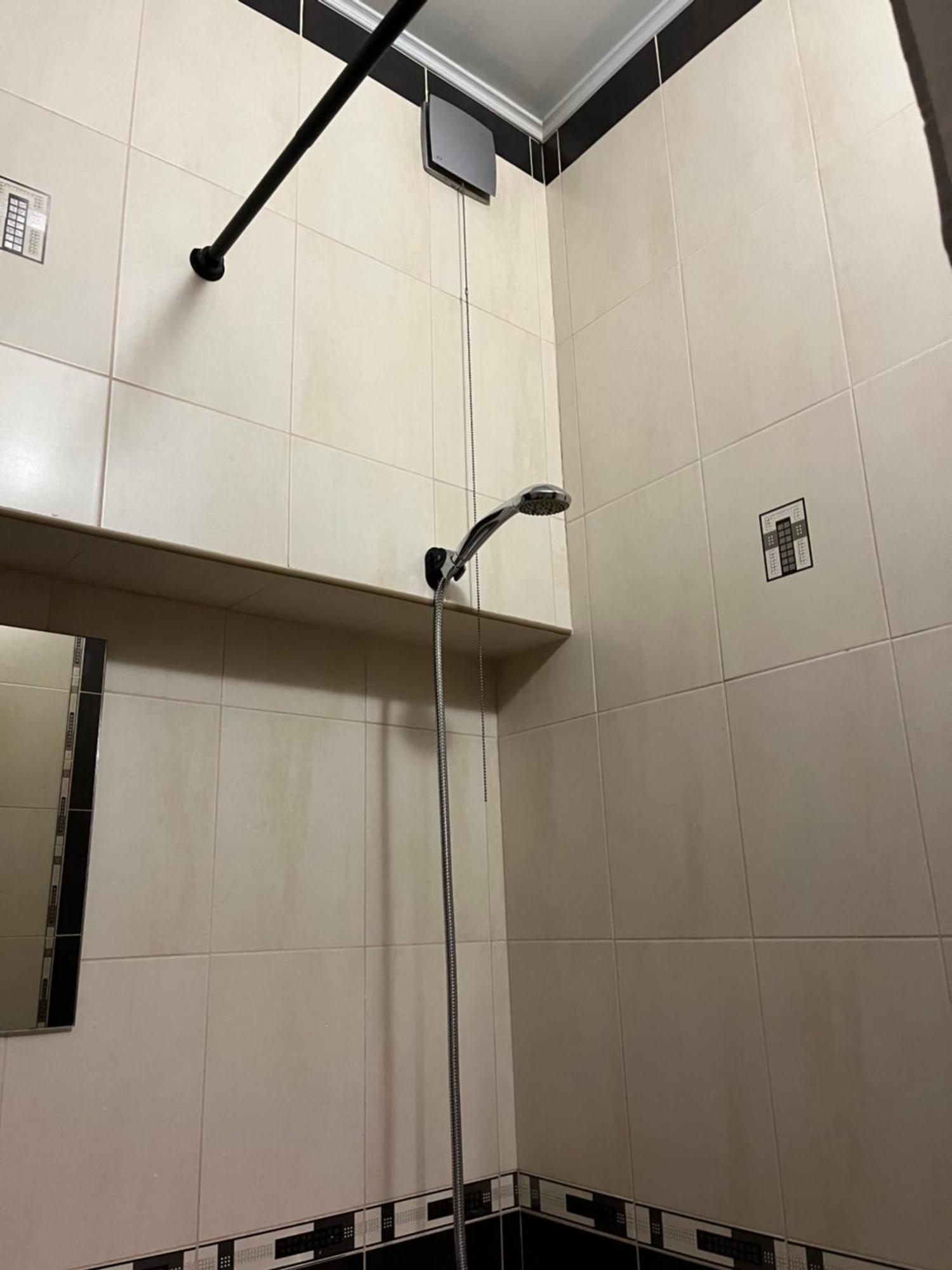 Ararat-Klovskaya Hostel-Apartments Kiev エクステリア 写真