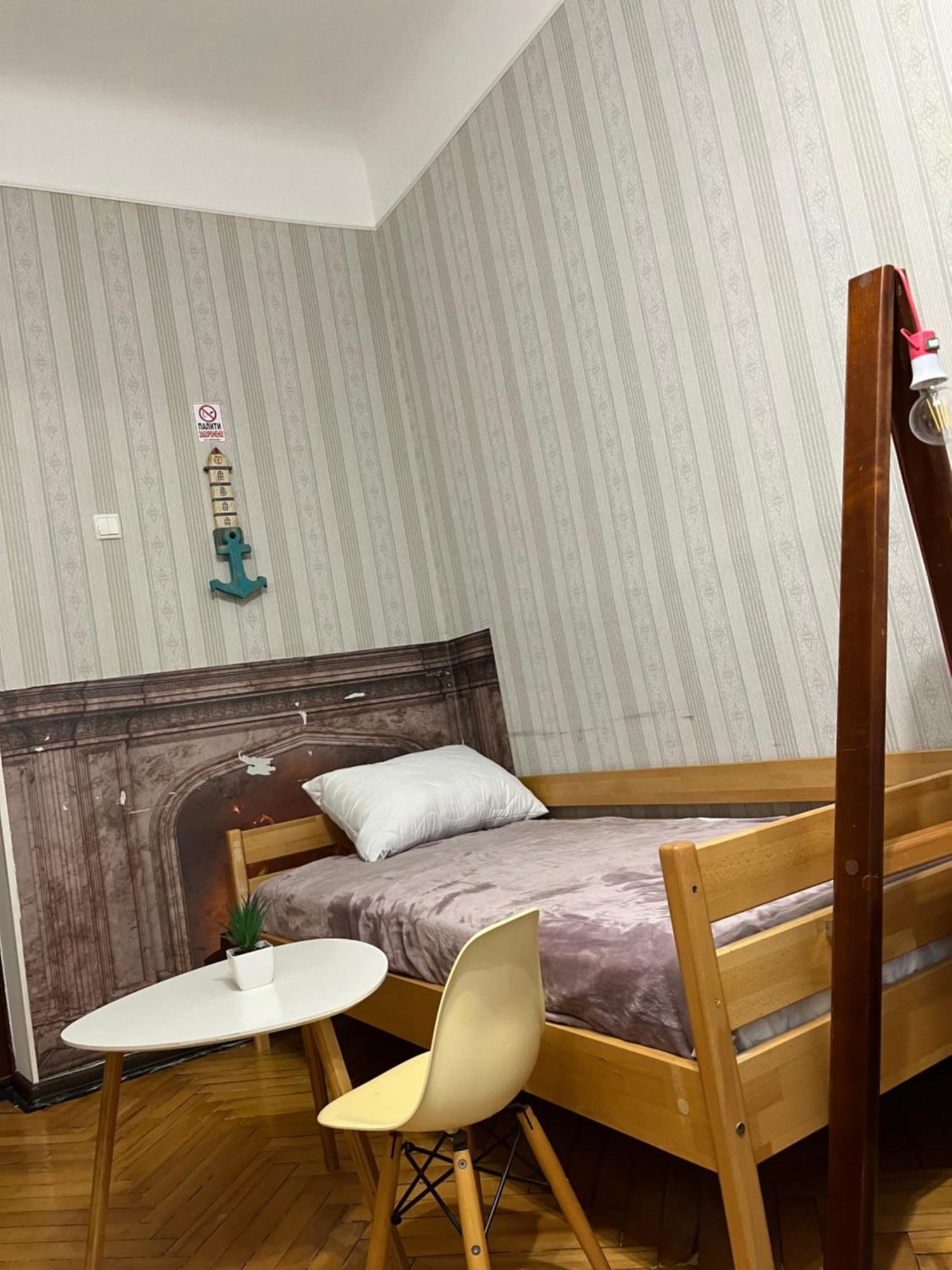 Ararat-Klovskaya Hostel-Apartments Kiev エクステリア 写真