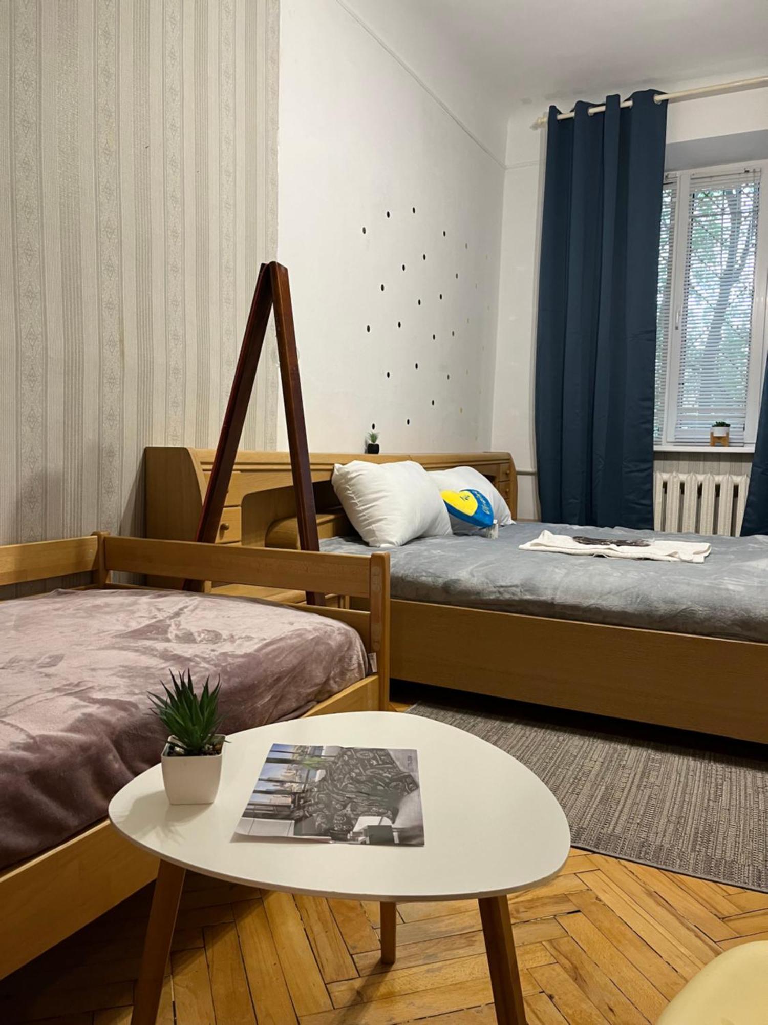 Ararat-Klovskaya Hostel-Apartments Kiev エクステリア 写真